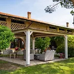 Isola Augusta Farmház