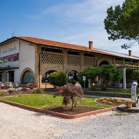 Isola Augusta Palazzolo dello Stella